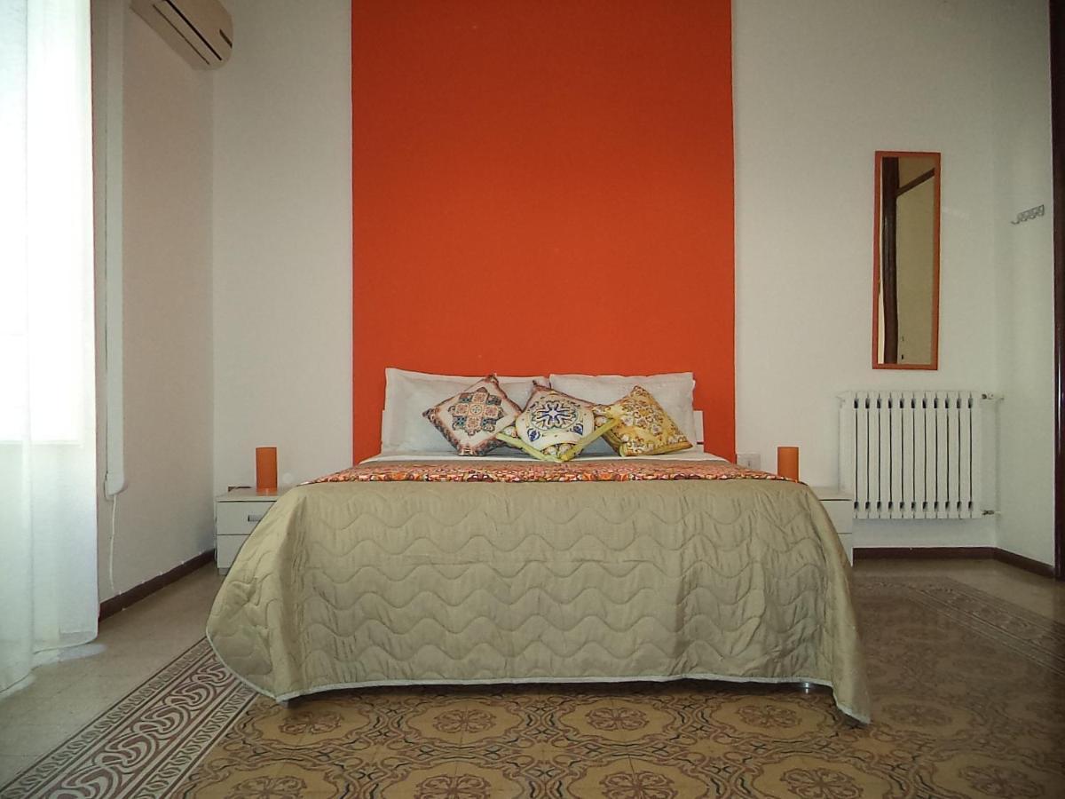 Locami Palermo Centro Rooms Екстер'єр фото