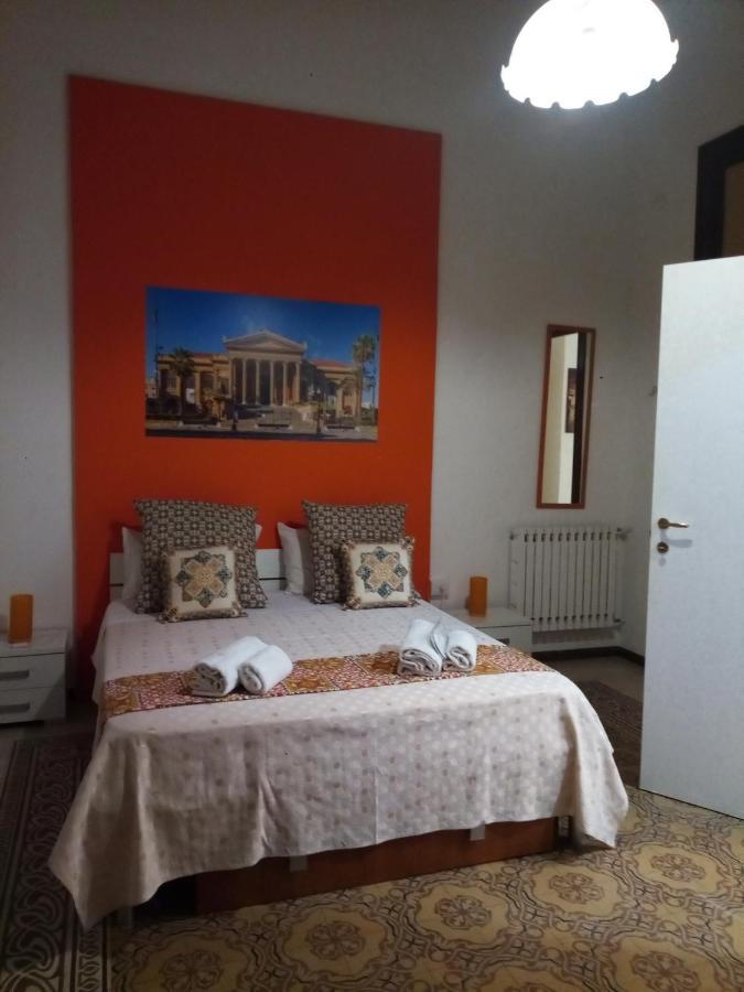 Locami Palermo Centro Rooms Екстер'єр фото